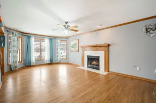 W127S9686 Scott Krause Dr, Muskego, WI 53150 - Photo 4