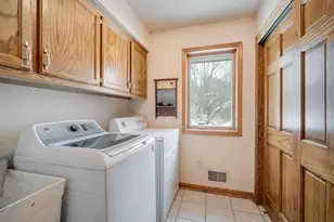 W127S9686 Scott Krause Dr, Muskego, WI 53150 - Photo 14