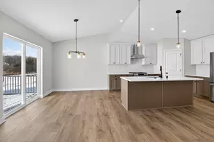 339 York St, Racine, WI 53182 - Photo 8