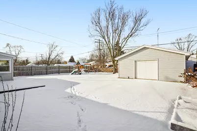7108  Pershing Blvd, Kenosha, WI 53142 - Photo 34