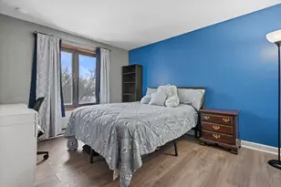 1674 S Coachlight Dr, New Berlin, WI 53151 - Photo 18