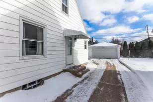 1006 S 109th St, West Allis, WI 53214 - Photo 26