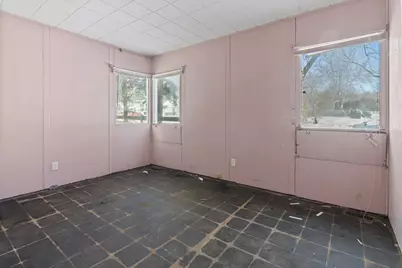 742  Sheridan Springs Rd, Lake Geneva, WI 53147 - Photo 10