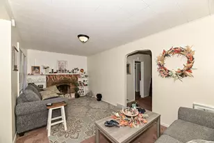 515 Herman St, Delavan, WI 53115 - Photo 2