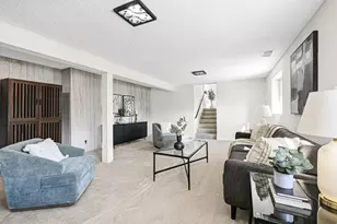 5135 S Menard Dr, New Berlin, WI 53151 - Photo 24