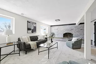 5135 S Menard Dr, New Berlin, WI 53151 - Photo 22