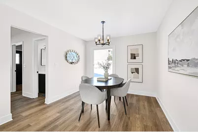 5135 S Menard Dr, New Berlin, WI 53151 - Photo 10