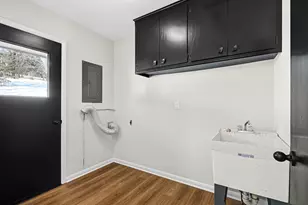 5135 S Menard Dr, New Berlin, WI 53151 - Photo 20