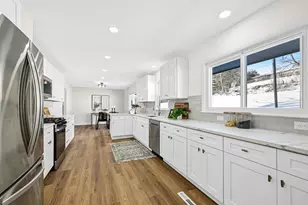 5135 S Menard Dr, New Berlin, WI 53151 - Photo 12