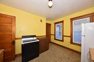 3365 N Oakland Ave, Milwaukee, WI 53211 - Photo 14