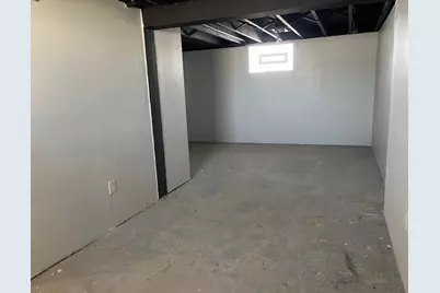 5327 W Wright St, Milwaukee, WI 53210 - Photo 20