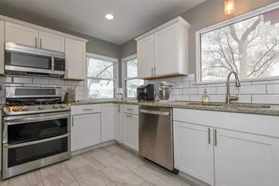 3171 N 89th St, Milwaukee, WI 53222 - Photo 12