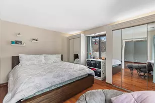 360 Park Hill Dr, Pewaukee, WI 53072 - Photo 14