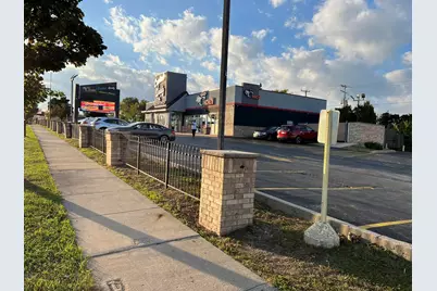 7822 W Capitol Dr #1, Milwaukee, WI 53222 - Photo 4