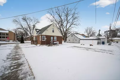 4216 W Sheridan Ave, Milwaukee, WI 53209 - Photo 2