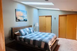 1978 Parknoll Ln, Port Washington, WI 53074 - Photo 8