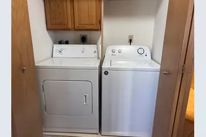 1978  Parknoll Ln, Port Washington, WI 53074 - Photo 10