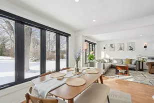 293 Meadowside Ct, Pewaukee, WI 53072 - Photo 4