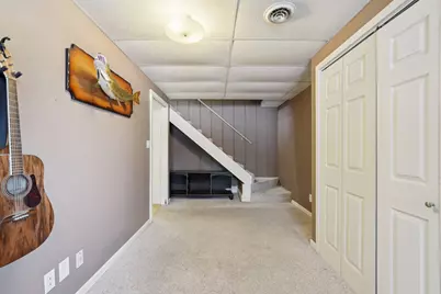 293  Meadowside Ct, Pewaukee, WI 53072 - Photo 30