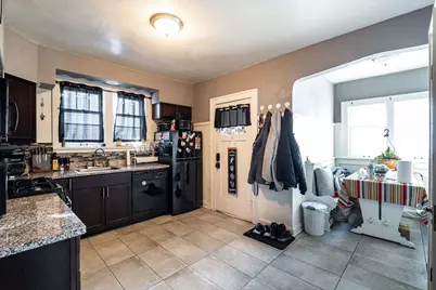 1429 S 79th St, West Allis, WI 53214 - Photo 8