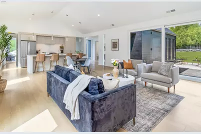 1188  Harmony Ln, Grafton, WI 53024 - Photo 4