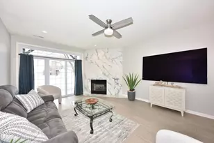 N16W26534 Wild Oats Dr, Pewaukee, WI 53072 - Photo 2