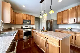 10907 62nd St, Kenosha, WI 53142 - Photo 10