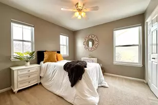 10907 62nd St, Kenosha, WI 53142 - Photo 20