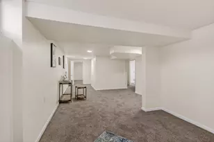 992 Home Ave, Fox Crossing, WI 54952 - Photo 24