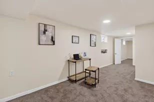 992 Home Ave, Fox Crossing, WI 54952 - Photo 22