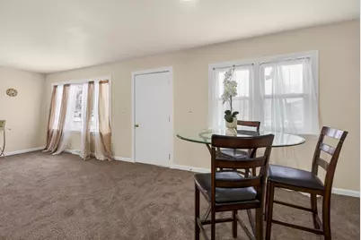 992  Home Ave, Fox Crossing, WI 54952 - Photo 6