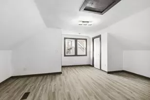 3709 N 2nd Ln, Milwaukee, WI 53212 - Photo 16