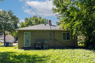 5718 N 62nd St, Milwaukee, WI 53218 - Photo 2