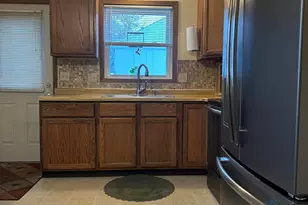 258 W Bridge St, Grafton, WI 53024 - Photo 12