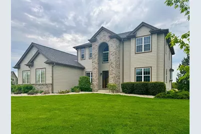 N108W14895  Bel Aire Ln, Germantown, WI 53022 - Photo 38