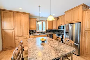 N108W14895 Bel Aire Ln, Germantown, WI 53022 - Photo 2