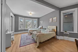 2627 N Murray Ave, Milwaukee, WI 53211 - Photo 12