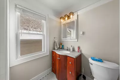 3215 N Bartlett Ave #3215A, Milwaukee, WI 53211 - Photo 18