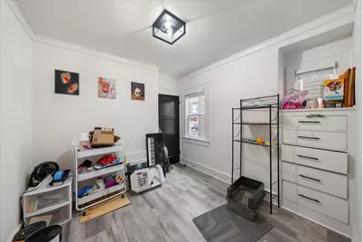 3215 N Bartlett Ave #3215A, Milwaukee, WI 53211 - Photo 10