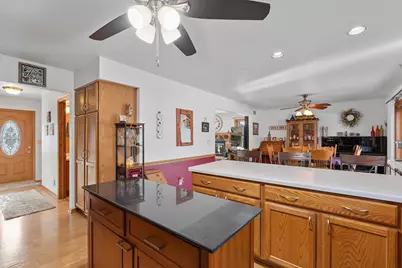 416  Hickory St, Belgium, WI 53004 - Photo 10