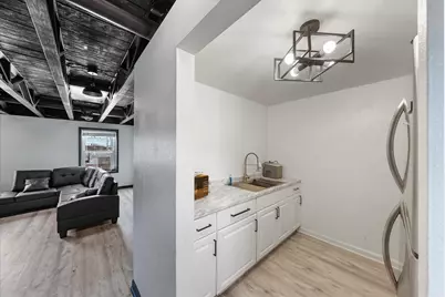 4630 W North Ave, Milwaukee, WI 53208 - Photo 22