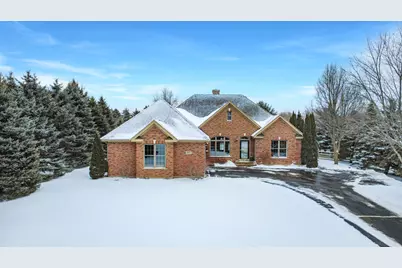 8975  371st Ave, Randall, WI 53181 - Photo 2