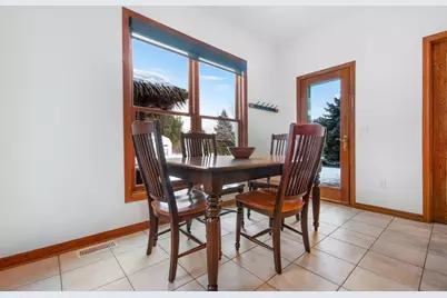 8975  371st Ave, Randall, WI 53181 - Photo 8