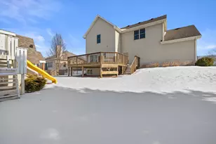 1624 Rolling Green Dr, Racine, WI 53406 - Photo 44