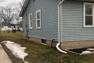 277 Wilson Ave, Fond du Lac, WI 54935 - Photo 4