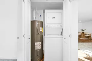 2744 Hidden Dr, Saint Francis, WI 53235 - Photo 24