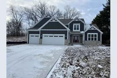 W221N3075  Greenwood Rd, Pewaukee, WI 53186 - Photo 1