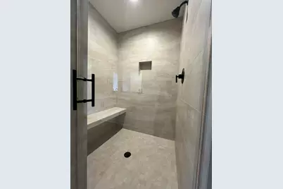 W221N3075  Greenwood Ct, Pewaukee, WI 53186 - Photo 18