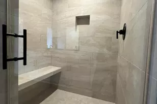 W221N3075 Greenwood Ct, Pewaukee, WI 53186 - Photo 18