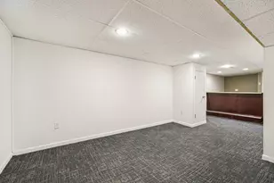 909 8th Ave, Grafton, WI 53024 - Photo 16